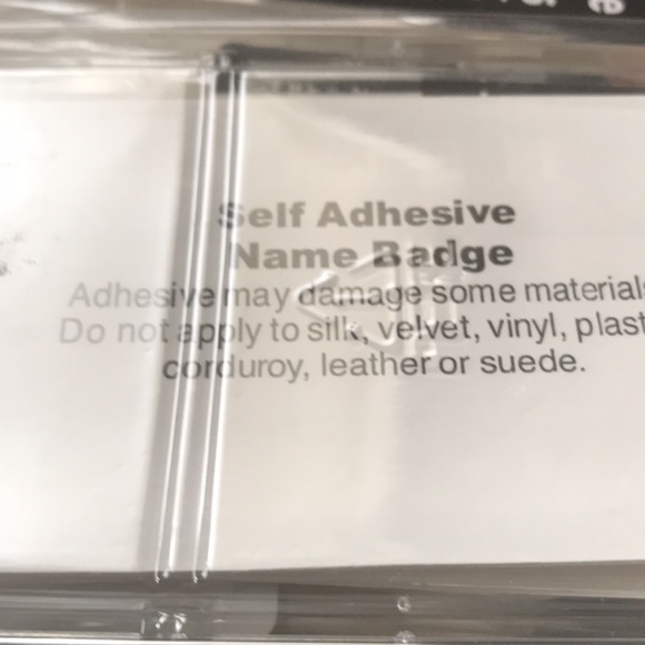 Brand new name badge labels - Picture 2 of 3